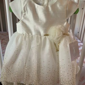 Special occasion ivory dress with matching headband and bloomers. Never worn!